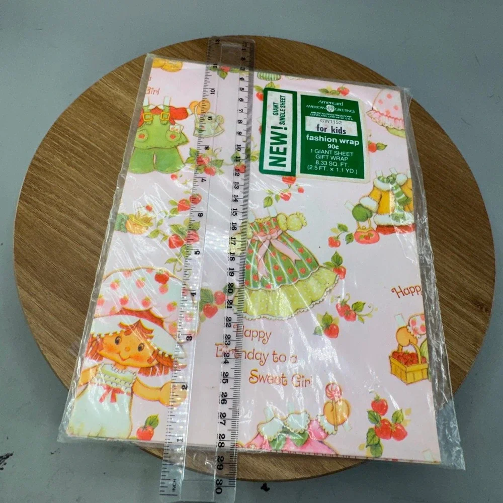 American Greetings Strawberry Shortcake Gift Wrap OS Pink Vintage 80s Sweet Girl